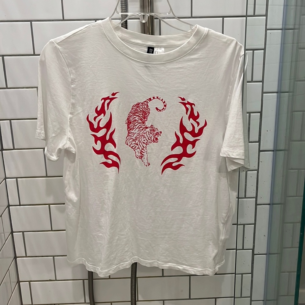 h&m t shirt